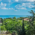 Private In Cypress Complex 15 * فارنا