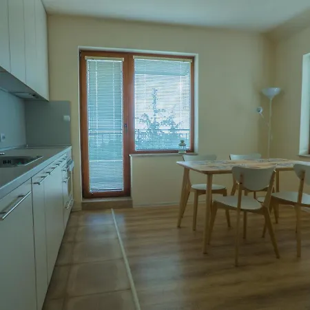 Daire Private In Cypress Complex 15