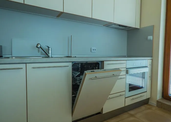 Daire Private In Cypress Complex 15